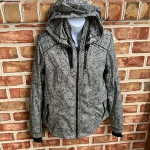 Lululemon full zip up insulated performance jacket with hood, pockets, draw cord